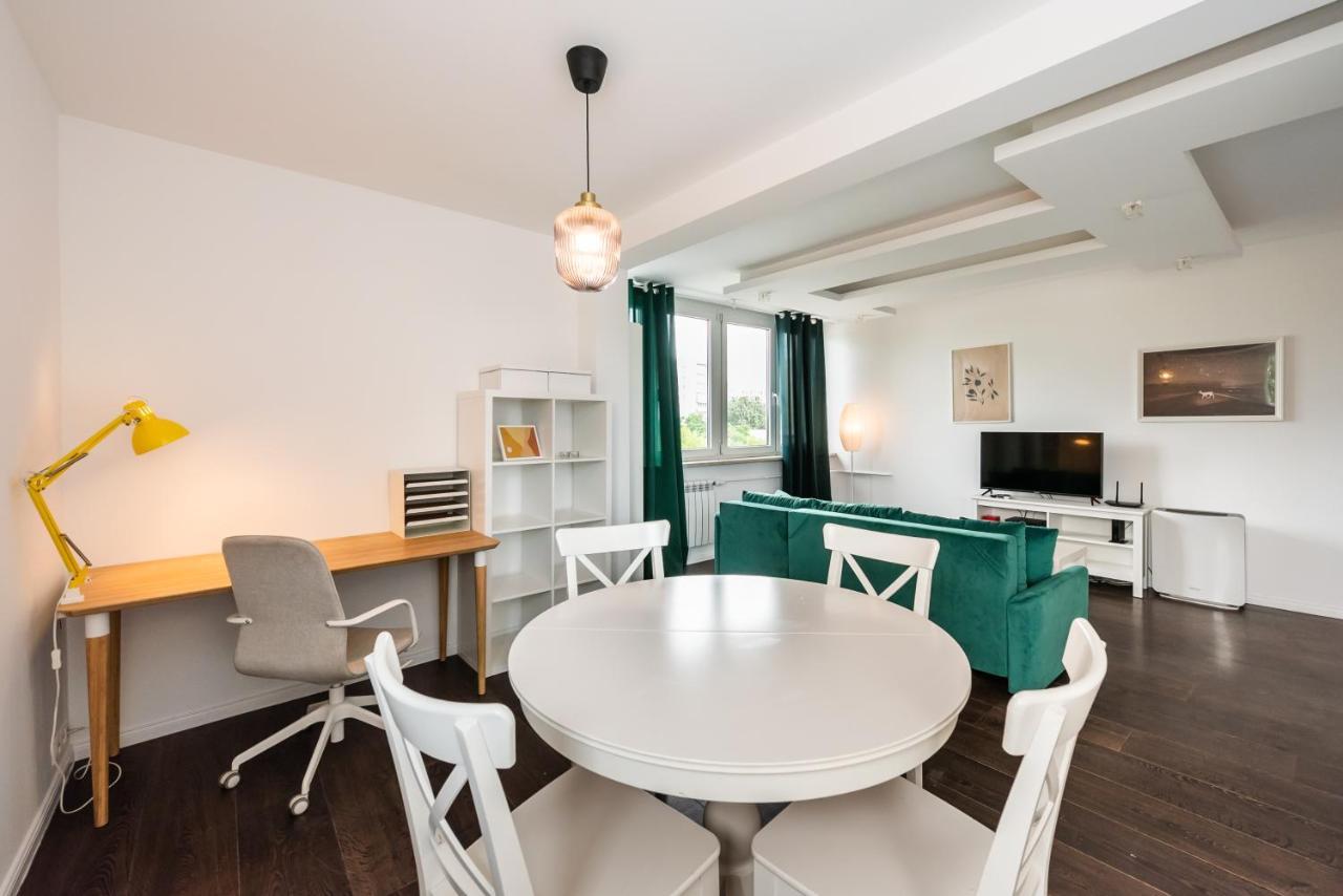 Saska Kepa Green Apartment Варшава Екстериор снимка