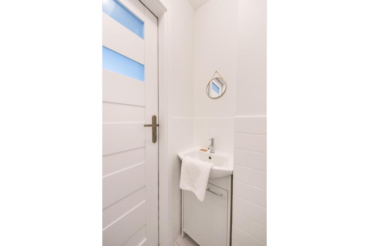 Saska Kepa Green Apartment Варшава Екстериор снимка