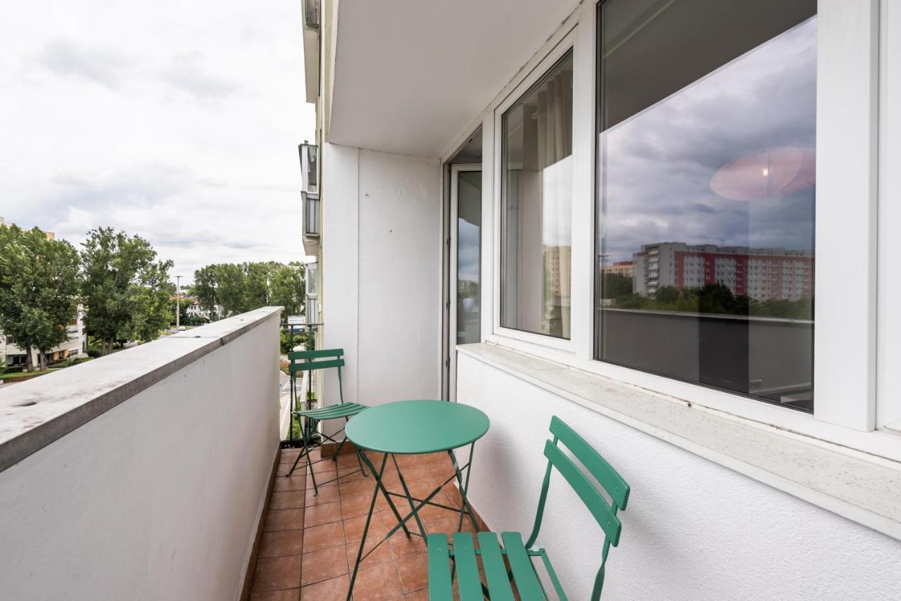 Saska Kepa Green Apartment Варшава Екстериор снимка
